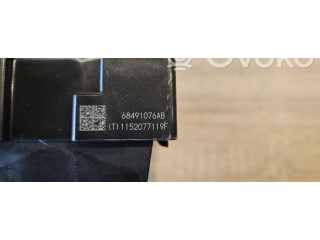 Pojistková skříňka 68491076AB Chrysler Pacifica 2018