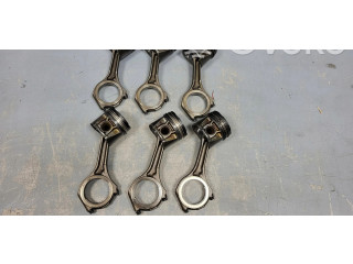 Píst 059J Audi A4 S4 B6 8E 8H