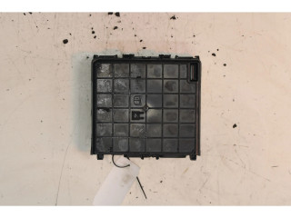 Блок предохранителей Ford Fiesta