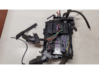 Pojistková skříňka 39040853, 8639800000000U Opel Astra 2016