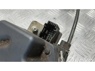 Замок задней крышки