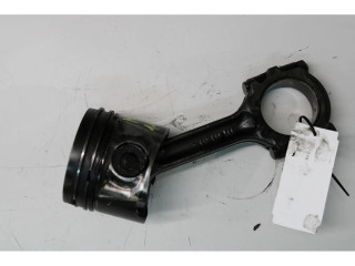 Поршень с шатуном YD25 Nissan Navara D22