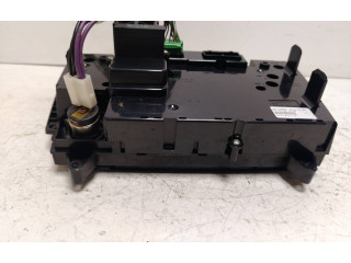 Блок управления климат-контролем 30746022, SN31375112   Volvo V70