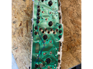 Панель приборов MR590140, 2573305870 Mitsubishi Pajero Sport I