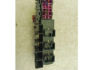 Pojistková skříňka 896083000 Volkswagen PASSAT