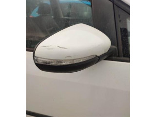 Зеркало электрическое Volkswagen Touran II 2010 - 2016 года