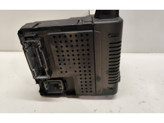 Блок предохранителей 30765643, 28043320   Volvo XC90    