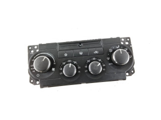 Блок управления климат-контролем P55037981AA, 005901579795   Jeep Commander