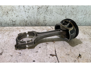 Поршень с шатуном Maserati Ghibli