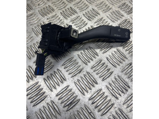 Ручка стеклоочистителей 1K0953519A, 01203506 Volkswagen Caddy