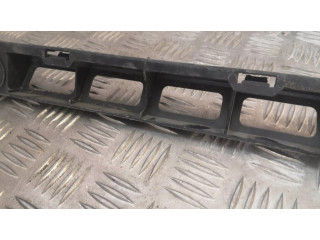 Задний держатель бампера