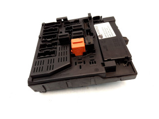 Блок предохранителей 6905228, 8378113   BMW Z4 E85 E86    