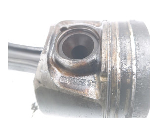 Píst 0820823 Mercedes-Benz C W204 OM 642.961