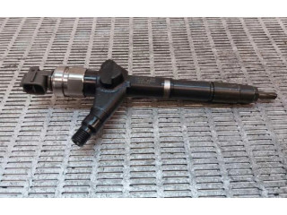 Vstřikovač Nissan Almera Tino