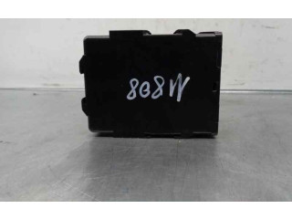 Блок управления коробкой передач 8953576011   Lexus CT 200H