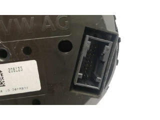 Панель 8V0920860F, A2C84207800   Audi A3 S3 8V       