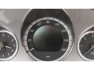 Přístrojová deska Mercedes-Benz E A207 2011 A2129001508