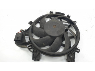Вентилятор радиатора 13114006 Opel Corsa C 1.2