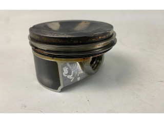  Поршень DNUE 06KBG, 82.435  Audi A3 S3 8V  