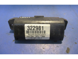 Блок предохранителей     Fiat 126    