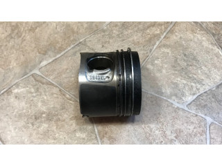 Píst 0840ZU BMW 5 F10 F11 pro naftový motor 2.0 N47 D20 C