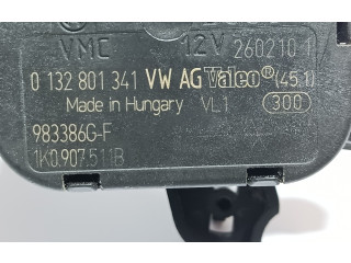 Радиатор охлаждающей жидкости 1K0907511B, 0132801341 Volkswagen Golf VI 2008 - 2013 года