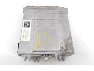 Řídící jednotka 028906021CK, 0281001423   Volkswagen Passat Alltrack 1997