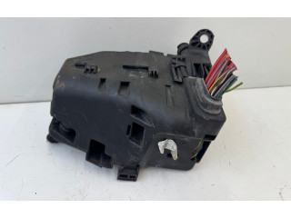 Блок предохранителей 6g9t14a076mb Volvo S60