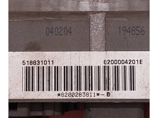 Pojistková skříňka 8200283811, 8200368381 Renault Espace IV 2005