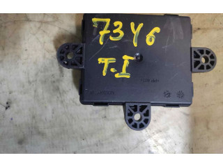 Блок комфорта 31343481 Volvo S60