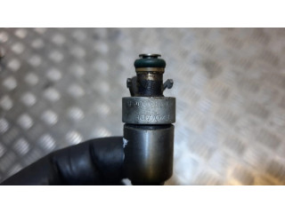 Vstřikovač 06J133036B   Audi A3 S3 8V  pro benzínový motor 1.8  