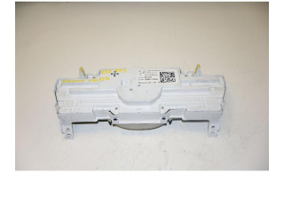 Přístrojová deska Toyota Urban Cruiser (XP110) 2009 20090608160253