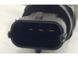 Топливная рампа AJ813370, AJ8133700445214332 Jaguar XE