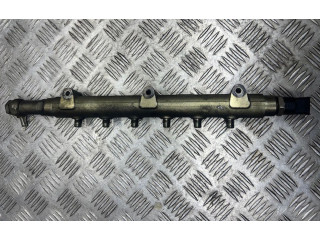 Топливная рампа 30622085, 0445215015   Volvo XC90  