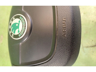 Подушка безопасности водителя 5J0880201K Skoda Octavia Mk1 (1U)
