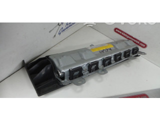 Подушка безопасности для колен A1768600402   Mercedes-Benz A W176