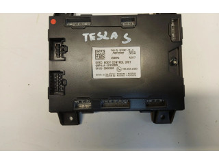 Блок комфорта 1010907-00-g Tesla Model S