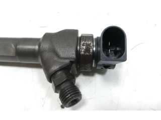 Форсунка 038130073BA    Audi A3 S3 A3 Sportback 8P  AWX AVF ASZ BLT 