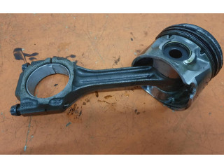 Píst 028H, 028H Volkswagen PASSAT B5.5