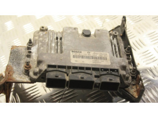 Блок управления двигателя 8200391966, 8200386508 Renault Scenic II - Grand scenic II