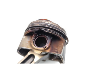 Поршень с шатуном SFJB SFJB Ford Fiesta