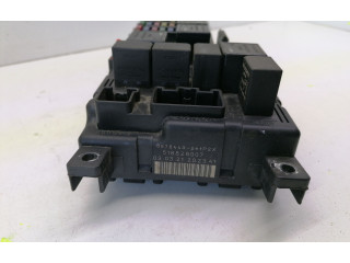 Блок предохранителей 8678449, 518829007   Volvo V70    