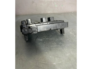 Блок предохранителей 9650618480, U118470003L   BMW X3 E83    