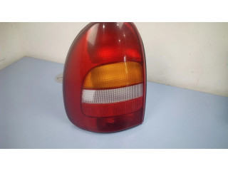 Задний фонарь левый сзади 257970 Dodge Caravan