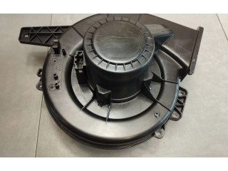 Вентилятор печки 6R1819015 Audi A1