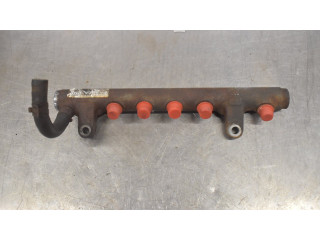 Vstřikovací lišta 03L906051 Volkswagen Transporter - Caravelle T5