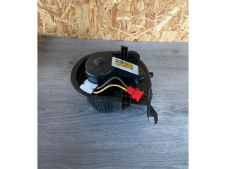 Вентилятор печки 651625U Volkswagen Golf III