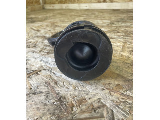 Píst M57TUE2 BMW 5 E60 E61 M57