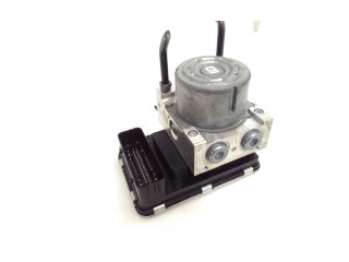 Блок АБС 31680098, P31680101   Volvo  XC90  2014 -  года