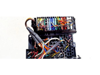   Pojistková skříňka    Fiat Palio 1998